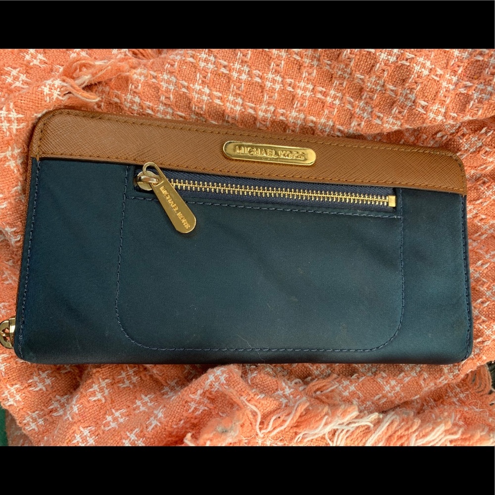 Michael Kors wallet